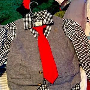 Carters suit & tie